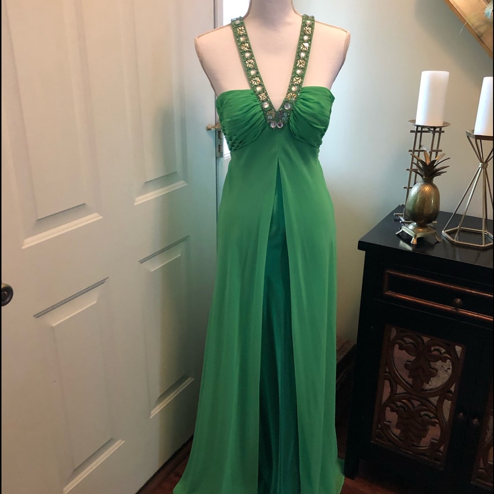 Hailey Logan Formal
